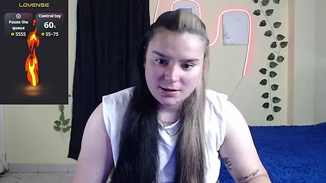 Snapshot of Nika_1_ chatting on 01-16-26, 12:14 Nika 1 online show from 01-16-26, 12:14