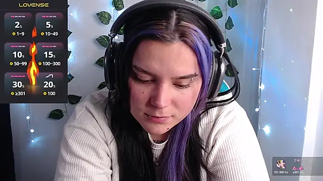 Snapshot of Nika_1_ chatting on 02-21-26, 01:17 Nika 1 online show from 02-21-26, 01:17