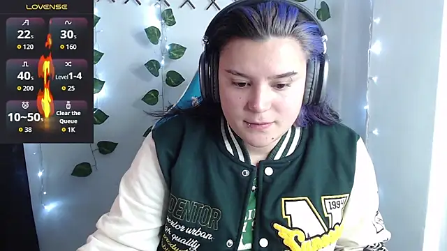 Snapshot of Nika_1_ chatting on 02-23-26, 01:14 Nika 1 online show from 02-23-26, 01:14