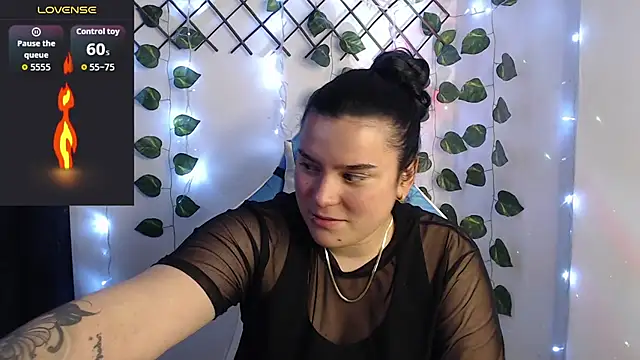 Snapshot of Nika_1_ chatting on 03-14-26, 12:06 Nika 1 online show from 03-14-26, 12:06