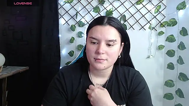 Snapshot of Nika_1_ chatting on 07-04-26, 11:55 Nika 1 online show from 07-04-26, 11:55