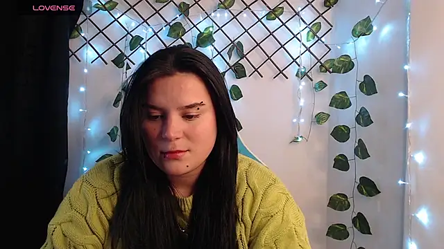 Snapshot of Nika_1_ chatting on 07-12-26, 04:25 Nika 1 online show from 07-12-26, 04:25