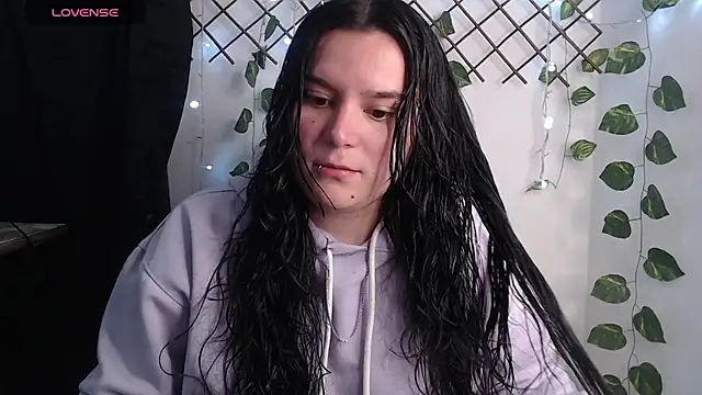 Snapshot of Nika_1_ chatting on 07-24-26, 01:14 Nika 1 online show from 07-24-26, 01:14