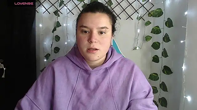 Snapshot of Nika_1_ chatting on 07-26-26, 02:20 Nika 1 online show from 07-26-26, 02:20