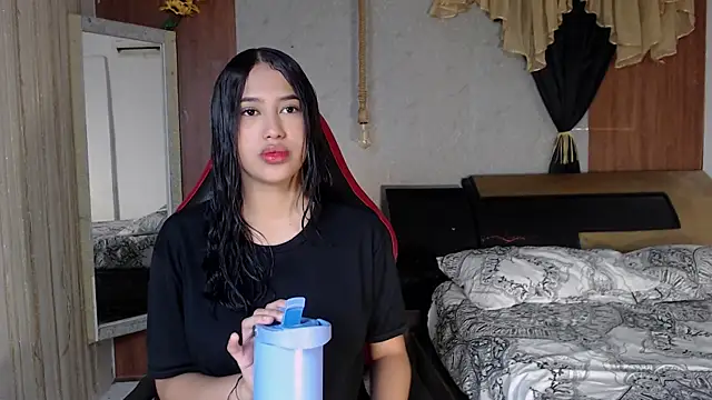 hera divine online show from 04-29-26, 09:54