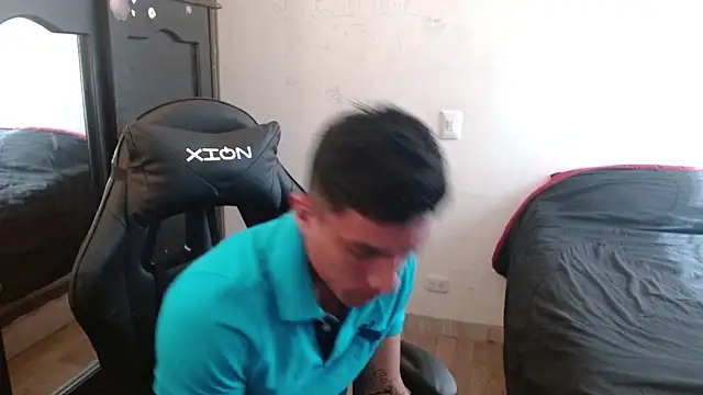 Snapshot of kv___xxx_ chatting on 09-20-25, 07:26 kv   xxx  online show from 09-20-25, 07:26