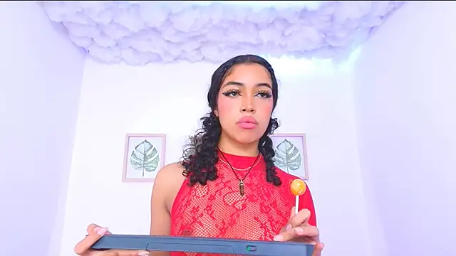 Sara Jhonson online show from 02-02-25, 01:45