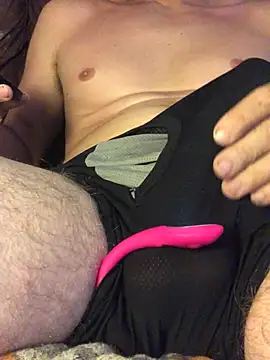 Snapshot of thismybody chatting on 07-21-26, 03:09 thismybody online show from 07-21-26, 03:09