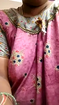 Snapshot of sneha_telugu_girl chatting on 01-30-25, 02:38 sneha telugu girl online show from 01-30-25, 02:38