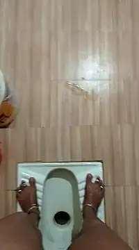 Snapshot of sneha_telugu_girl chatting on 03-23-25, 02:48 sneha telugu girl online show from 03-23-25, 02:48