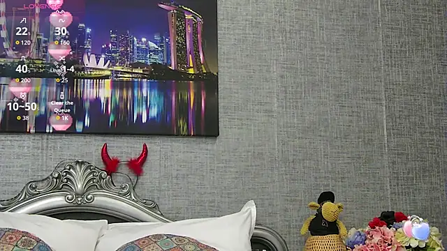 Snapshot of AdissonLane chatting on 11-13-25, 06:18 AdissonLane online show from 11-13-25, 06:18