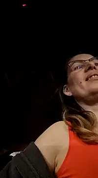 Snapshot of uber_babe chatting on 12-29-24, 07:11 uber babe online show from 12-29-24, 07:11