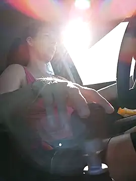 Snapshot of uber_babe chatting on 03-08-25, 09:06 uber babe online show from 03-08-25, 09:06