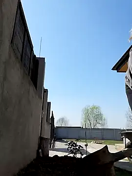 Snapshot of uber_babe chatting on 03-22-25, 10:17 uber babe online show from 03-22-25, 10:17