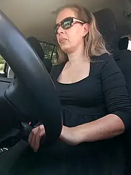 uber babe online show from 05-25-26, 09:37