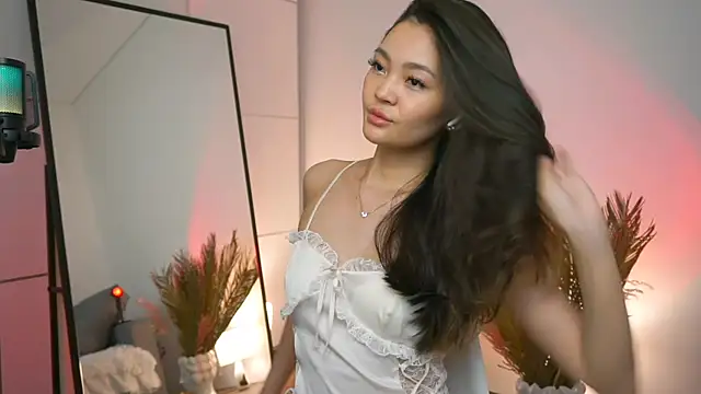 Snapshot of Peopleneedlove144 chatting on 02-16-25, 06:21 Peopleneedlove144 online show from 02-16-25, 06:21