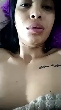 Snapshot of AlessiaVal_ chatting on 09-17-25, 06:26 AlessiaVal online show from 09-17-25, 06:26