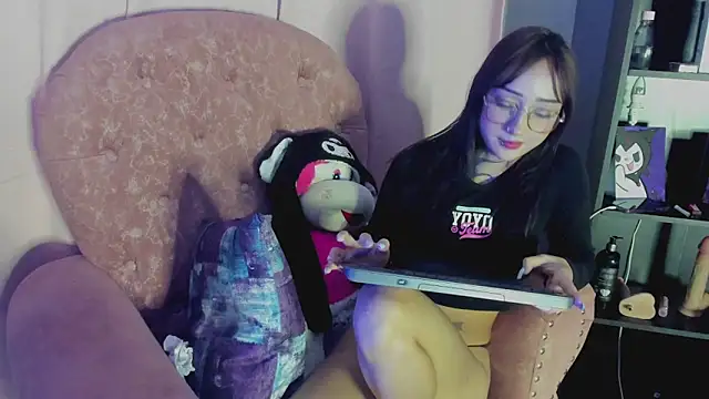 Snapshot of yulianademond66 chatting on 09-16-25, 03:29 yulianademond66 online show from 09-16-25, 03:29