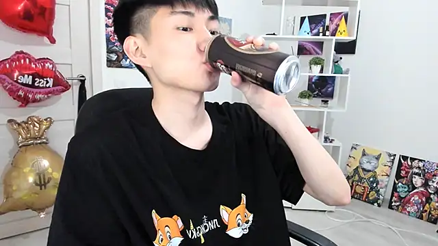 Miram Yu online show from 06-17-26, 07:26
