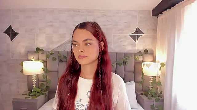 HannaRhodes online show from 01-25-25, 03:41