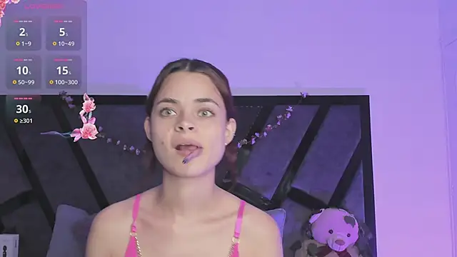 HannaRhodes online show from 03-07-25, 01:09