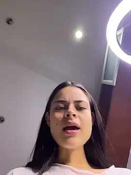 HannaRhodes online show from 10-10-25, 03:11