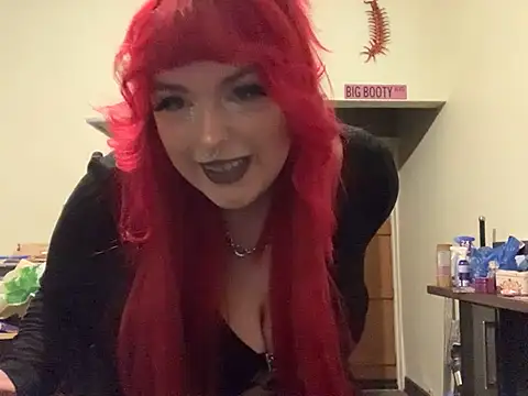 Snapshot of puffpixiee chatting on 12-20-24, 07:17 puffpixiee online show from 12-20-24, 07:17