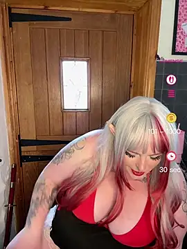 Snapshot of puffpixiee chatting on 05-06-26, 01:38 puffpixiee online show from 05-06-26, 01:38