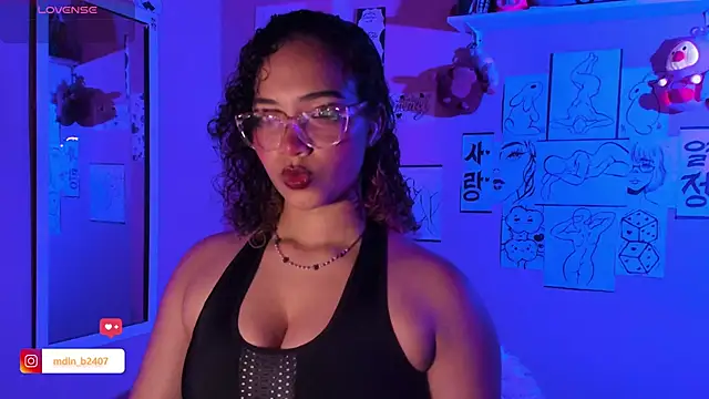 Snapshot of MadelineBenet chatting on 03-14-25, 11:11 MadelineBenet online show from 03-14-25, 11:11