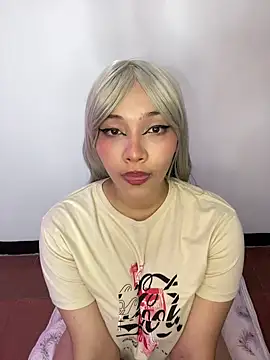 Snapshot of MadelineBenet chatting on 09-22-25, 03:52 MadelineBenet online show from 09-22-25, 03:52