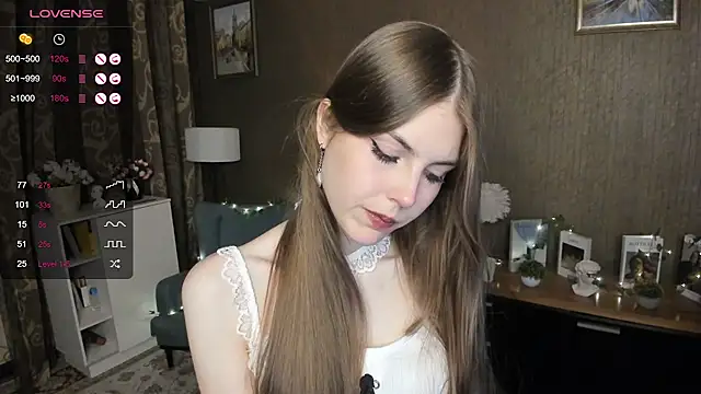 DarleneHatt online show from 03-09-25, 02:50