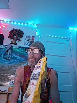 Snapshot of Undercover_Pornstar chatting on 03-04-26, 11:22 Undercover Pornstar online show from 03-04-26, 11:22