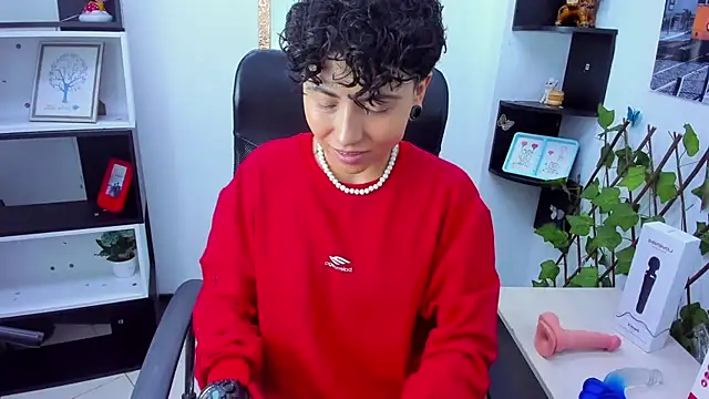 Im Mathias online show from 10-23-25, 07:45