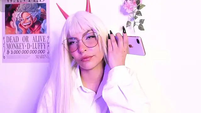 Luna-Chann online show from 07-31-26, 11:48