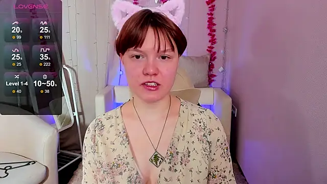 DreamyLuna online show from 12-05-25, 08:38