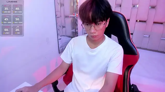 Eriol  online show from 10-02-25, 11:39