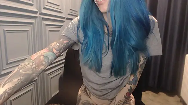 Snapshot of RavenryderUK chatting on 03-14-26, 09:42 RavenryderUK online show from 03-14-26, 09:42