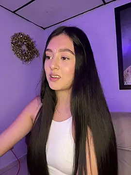 Snapshot of kanne_mia chatting on 03-11-25, 10:42 kanne mia online show from 03-11-25, 10:42