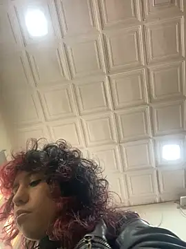 Snapshot of Sweet_Chaos chatting on 04-06-26, 05:36 Sweet Chaos online show from 04-06-26, 05:36