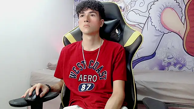 Snapshot of johnny_cagee chatting on 01-06-25, 03:09 johnny cagee online show from 01-06-25, 03:09