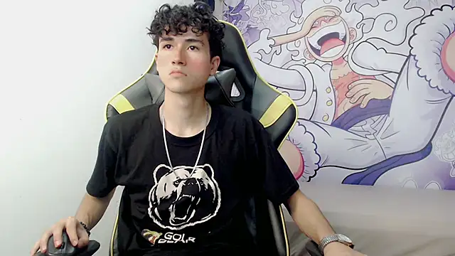 Snapshot of johnny_cagee chatting on 01-22-25, 03:52 johnny cagee online show from 01-22-25, 03:52