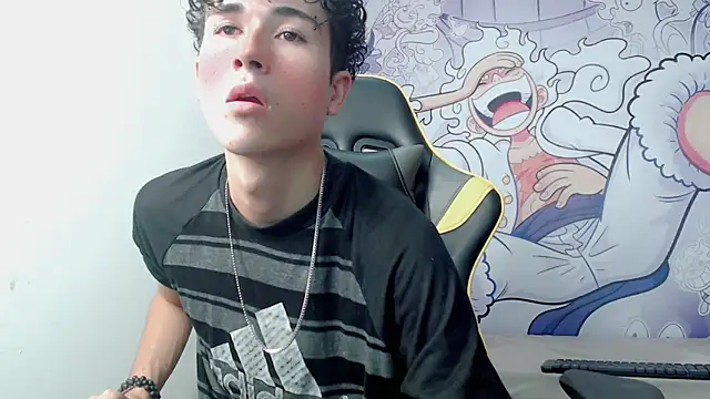 Snapshot of johnny_cagee chatting on 01-25-25, 06:55 johnny cagee online show from 01-25-25, 06:55