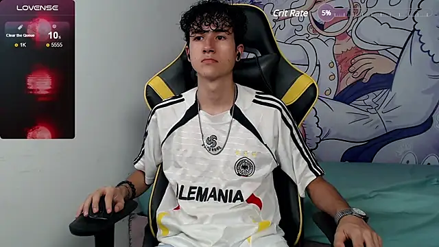 Snapshot of johnny_cagee chatting on 02-13-25, 07:24 johnny cagee online show from 02-13-25, 07:24