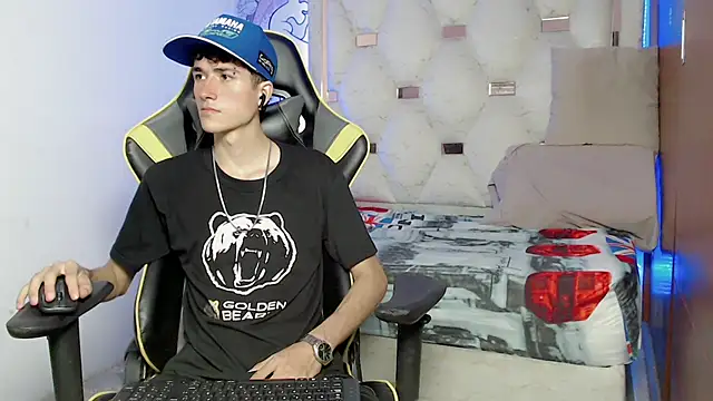 Snapshot of johnny_cagee chatting on 09-11-25, 03:50 johnny cagee online show from 09-11-25, 03:50