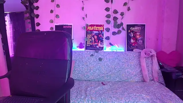 Gaby Tailor online show from 01-17-25, 07:16