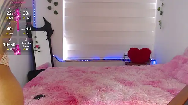 Gaby Tailor online show from 09-19-25, 04:40