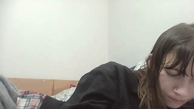 Snapshot of TheSexiest2025 chatting on 12-24-24, 03:05 TheSexiest2025 online show from 12-24-24, 03:05