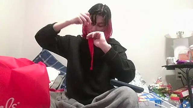 Snapshot of TheSexiest2025 chatting on 03-12-25, 08:10 TheSexiest2025 online show from 03-12-25, 08:10