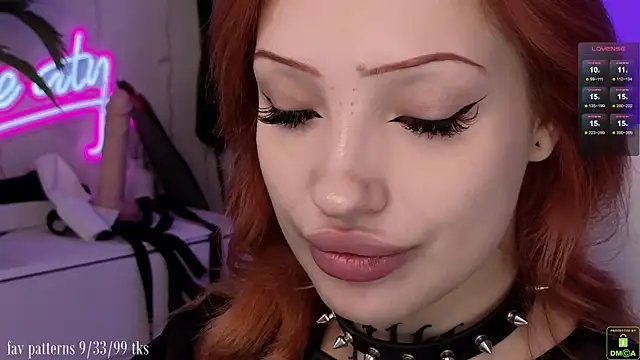 violetviolator online show from 11-22-25, 04:11