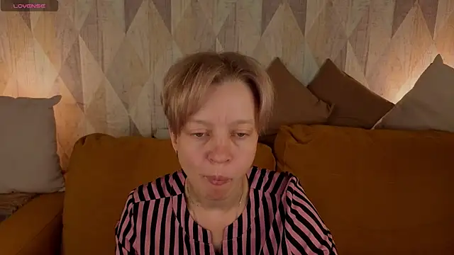 Michelle Blond online show from 07-08-26, 01:10